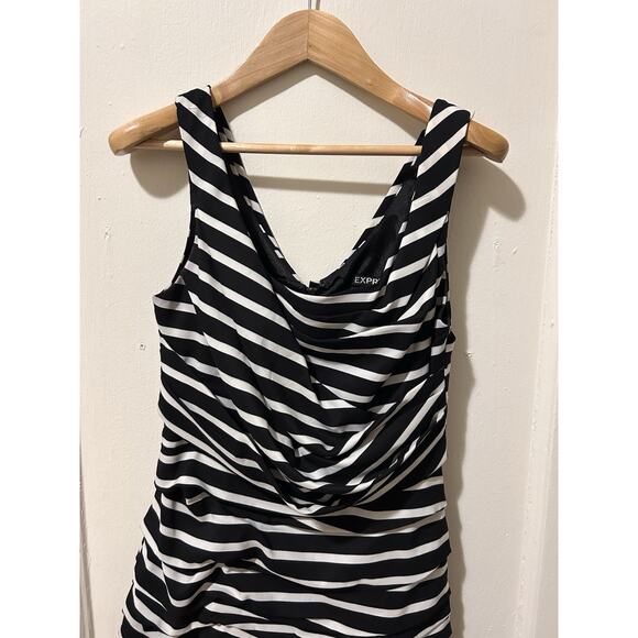 NWT Express Women's Sleeveless Striped Dress Black/White Bodycon Ruched | 4 - Picture 4 of 4
